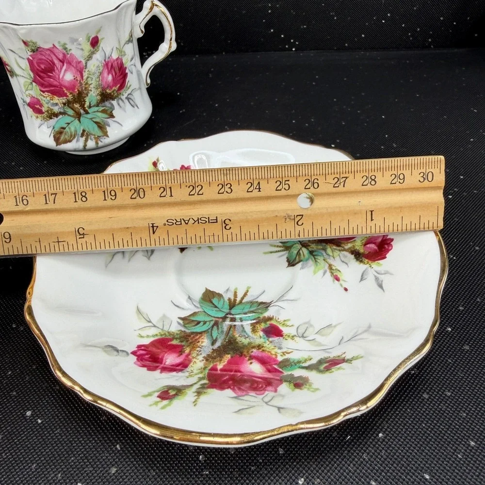 Hammersley Victorian Rose Fine Bone China Teacup Saucer Set Gold Gilt England